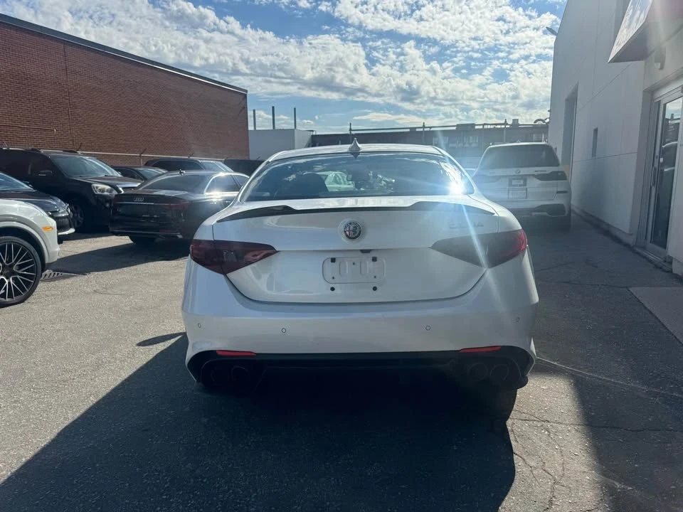 2018 Alfa Romeo Giulia - Image 4 of 14