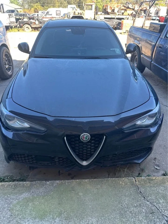 2018 Alfa Romeo Giulia - Image 2 of 7