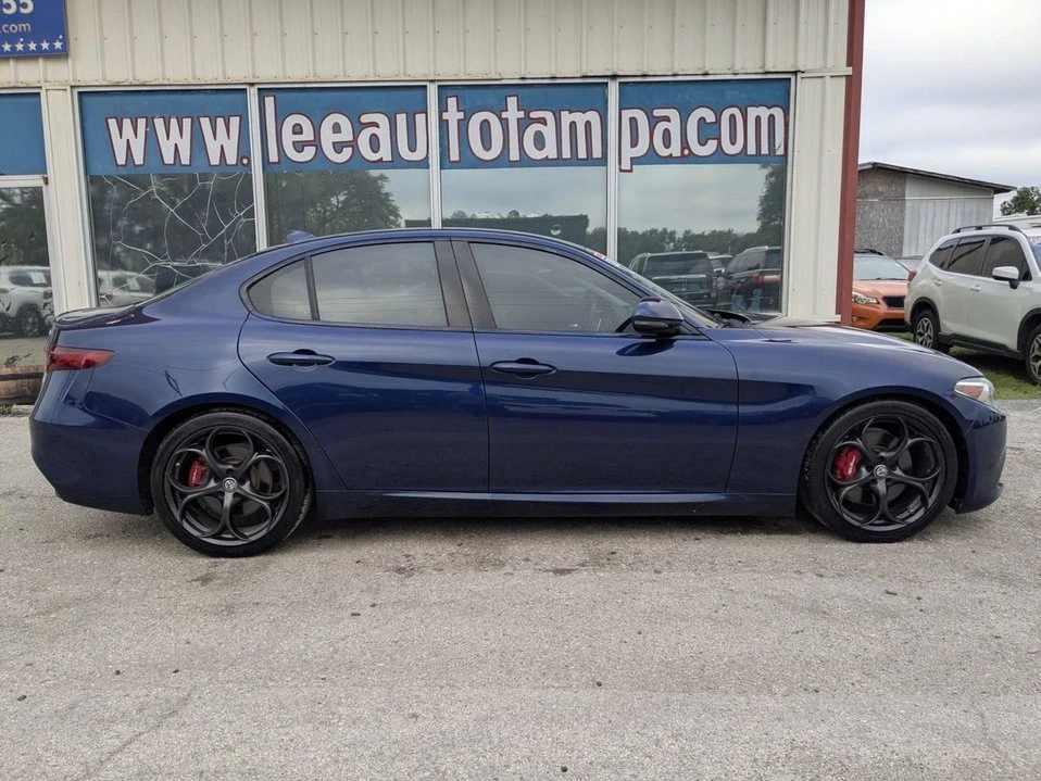 2018 Alfa Romeo Giulia - Image 3 of 20