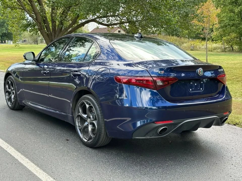 2018 Alfa Romeo Giulia - Image 8 of 19