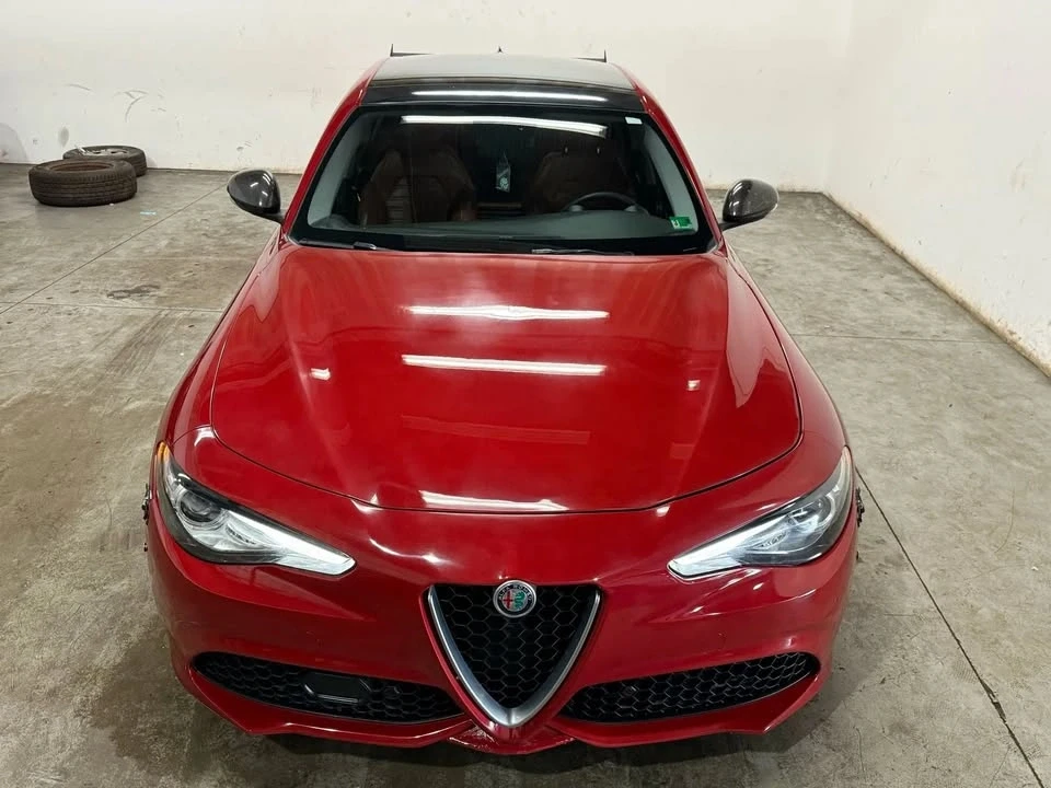 2018 Alfa Romeo Giulia - Image 7 of 20