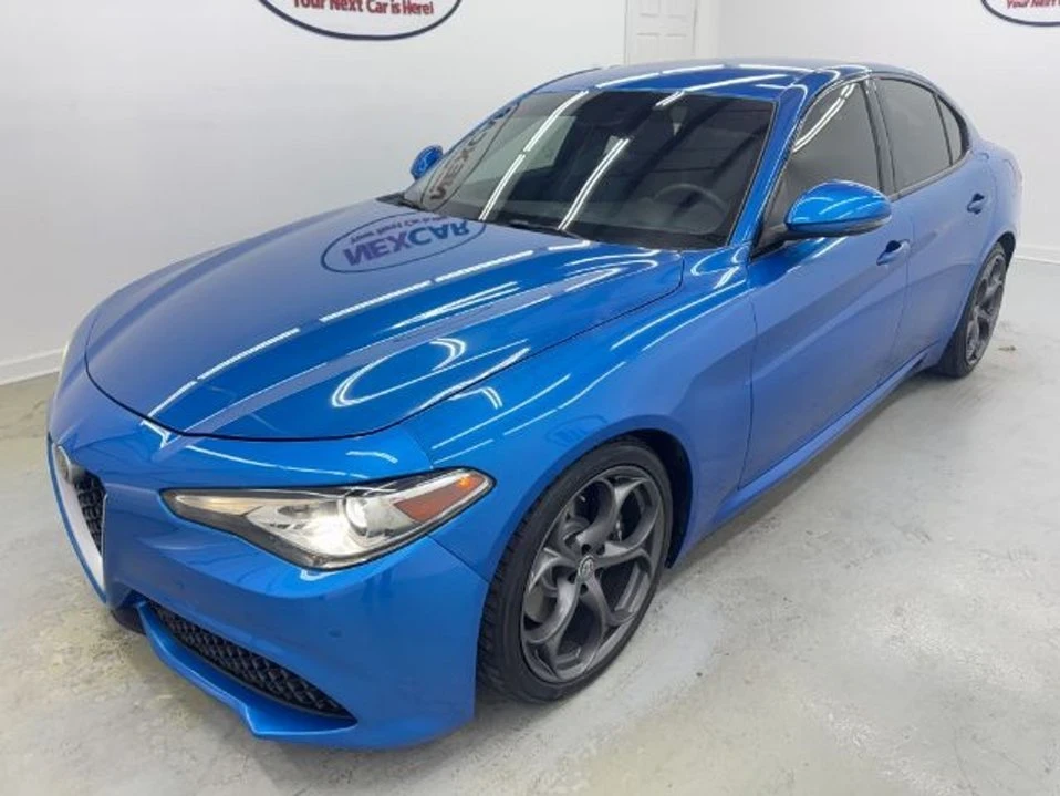 2018 Alfa Romeo Giulia - Image 2 of 20