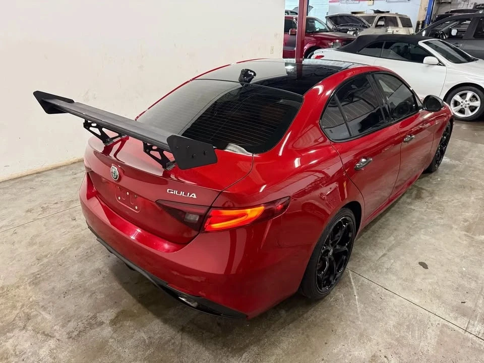 2018 Alfa Romeo Giulia - Image 3 of 20
