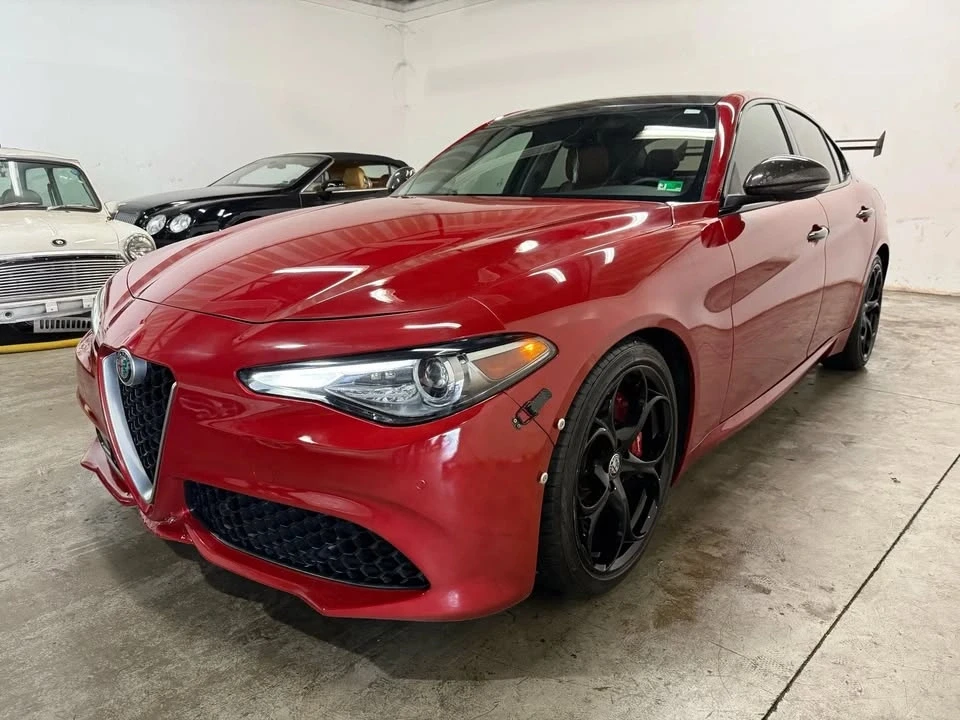 2018 Alfa Romeo Giulia - Image 6 of 20