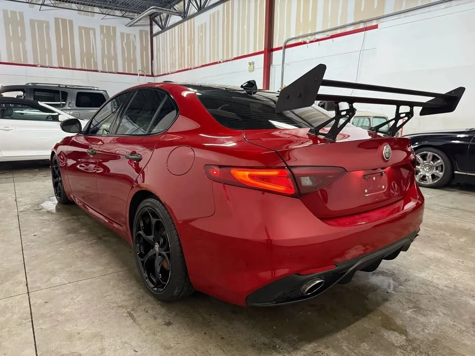 2018 Alfa Romeo Giulia - Image 5 of 20