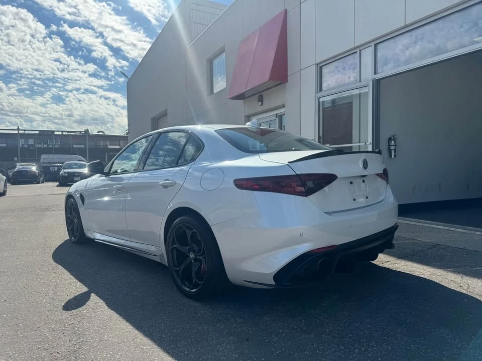 2018 Alfa Romeo Giulia - Image 3 of 14