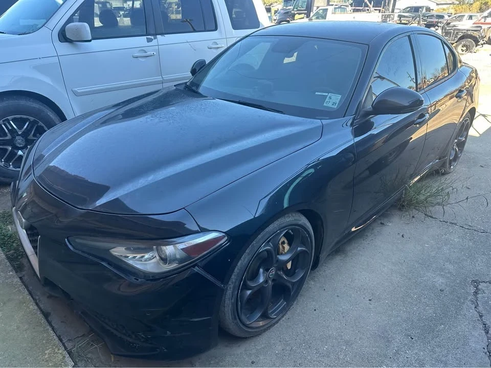 2018 Alfa Romeo Giulia - Image 3 of 7