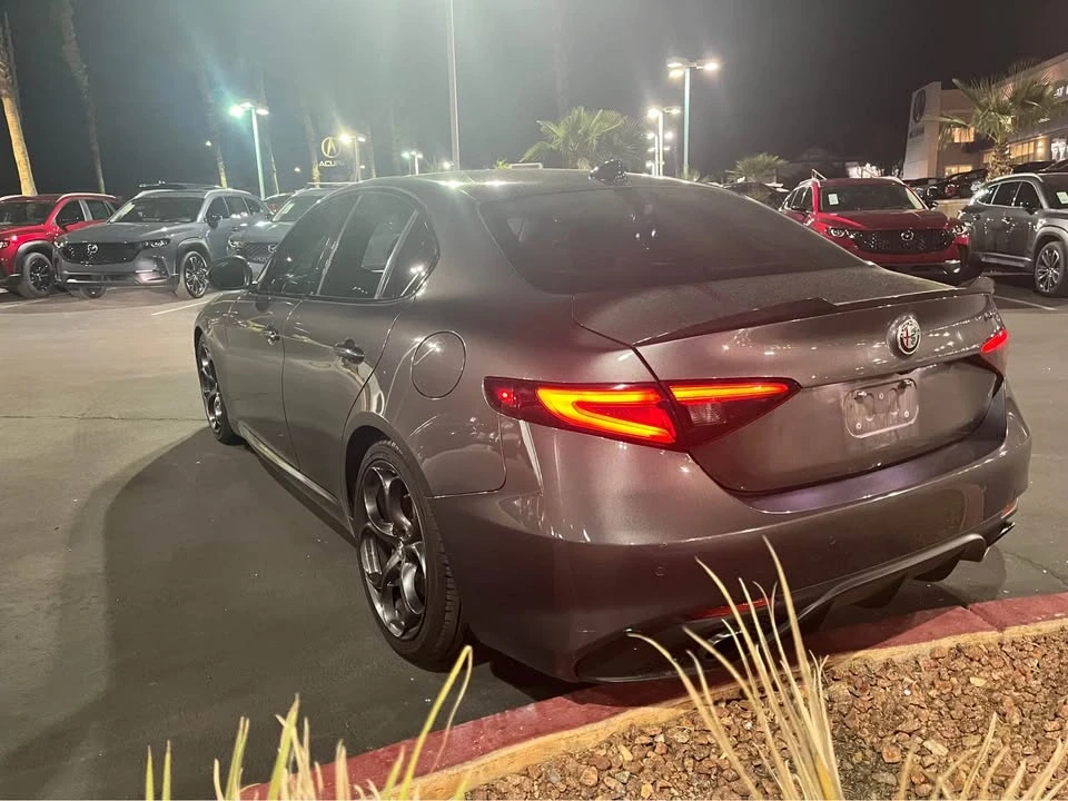 2018 Alfa Romeo Giulia - Image 4 of 9