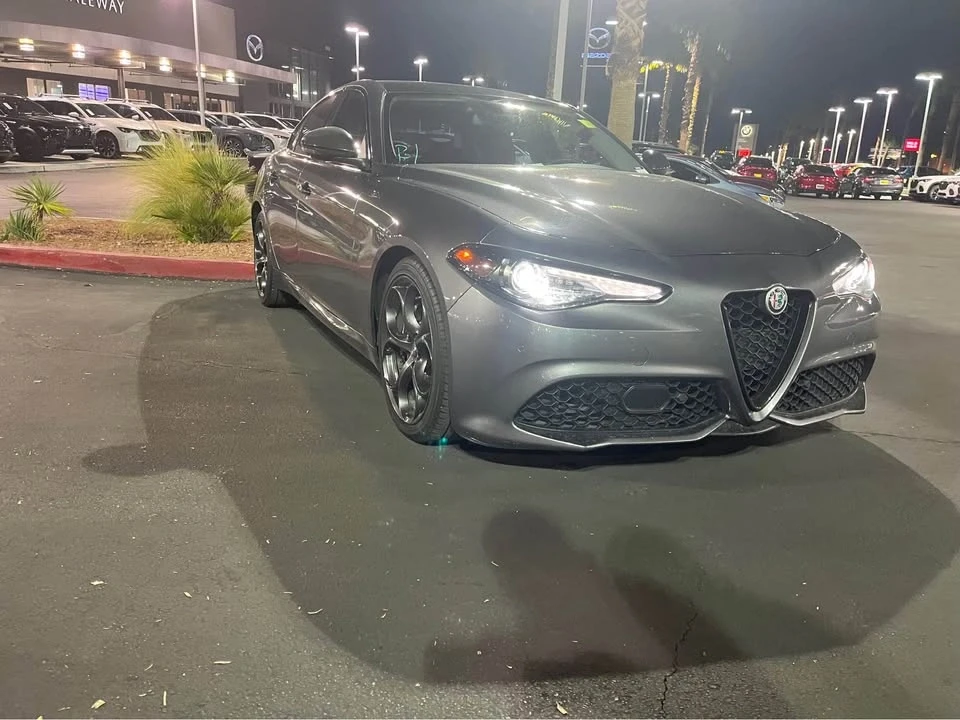 2018 Alfa Romeo Giulia - Image 2 of 9