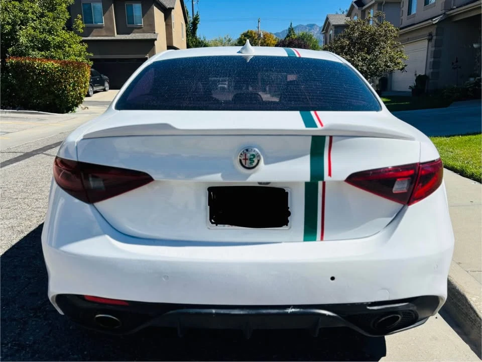 2018 Alfa Romeo Giulia - Image 2 of 11