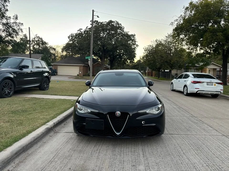 2018 Alfa Romeo Giulia - Image 2 of 15