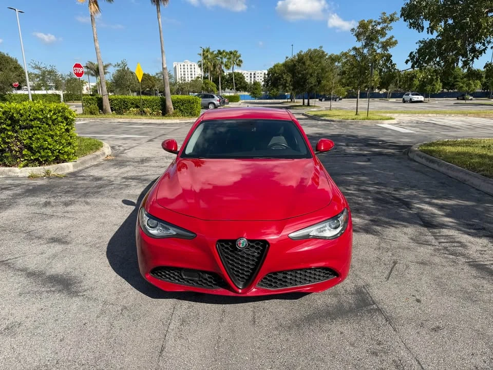 2018 Alfa Romeo Giulia - Image 3 of 13