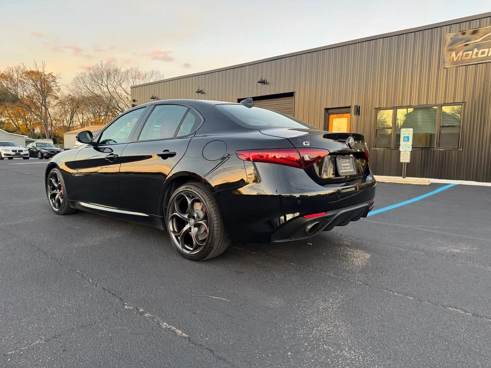 2018 Alfa Romeo Giulia - Image 2 of 7