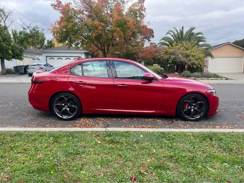 2018 Alfa Romeo Giulia - Image 4 of 18