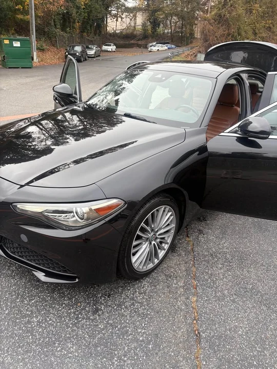 2018 Alfa Romeo Giulia - Image 2 of 7