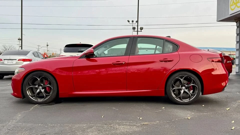 2018 Alfa Romeo Giulia - Image 8 of 19