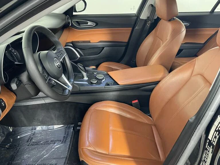 2018 Alfa Romeo Giulia - Image 2 of 8