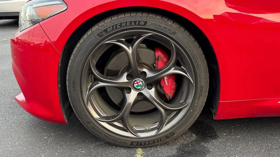 2018 Alfa Romeo Giulia - Image 20 of 20