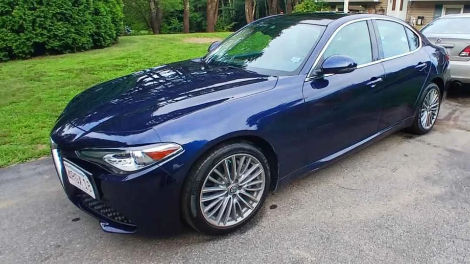 2018 Alfa Romeo Giulia - Image 5 of 8