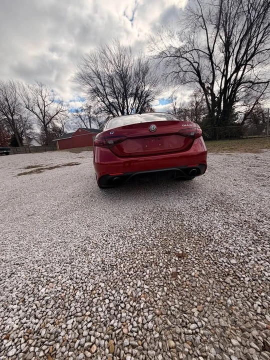 2018 Alfa Romeo Giulia - Image 2 of 15