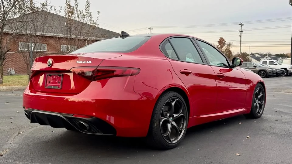 2018 Alfa Romeo Giulia - Image 4 of 20