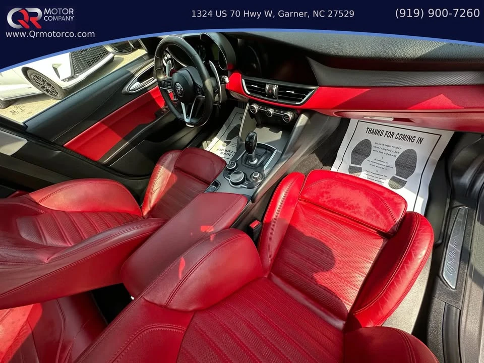 2018 Alfa Romeo Giulia - Image 19 of 19