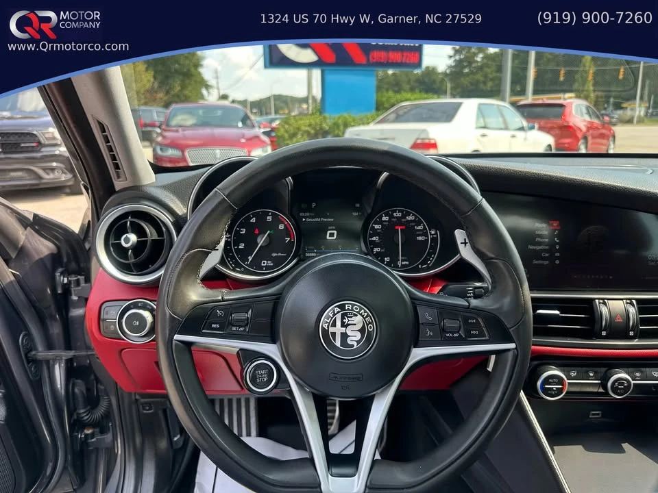 2018 Alfa Romeo Giulia - Image 11 of 19
