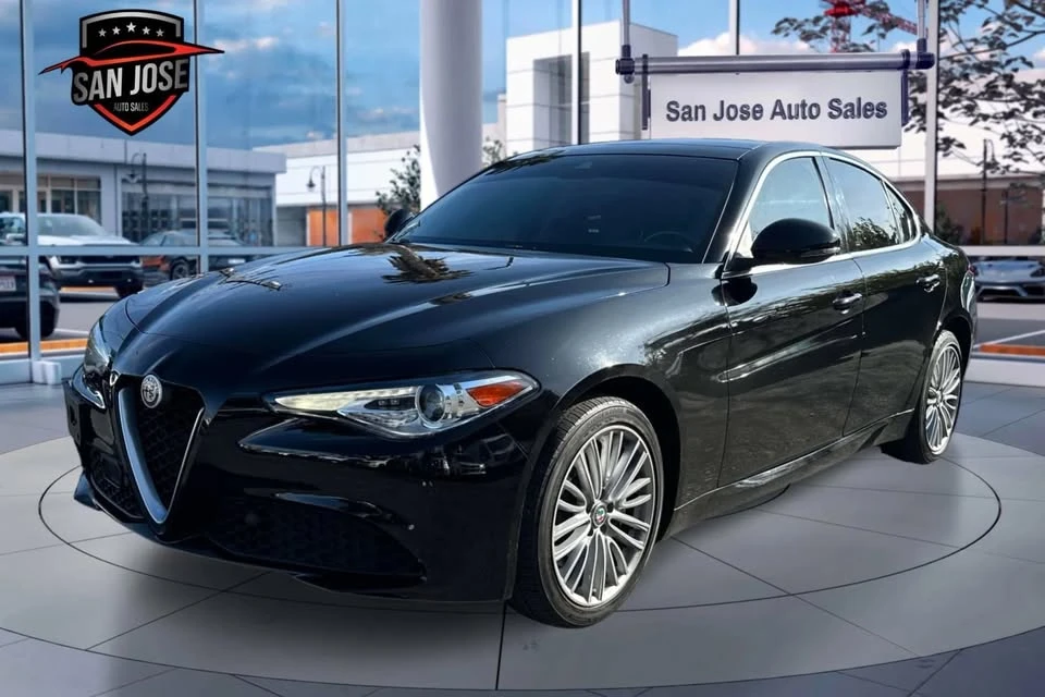 2018 Alfa Romeo Giulia - Image 3 of 19