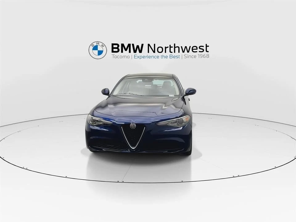 2018 Alfa Romeo Giulia - Image 8 of 20