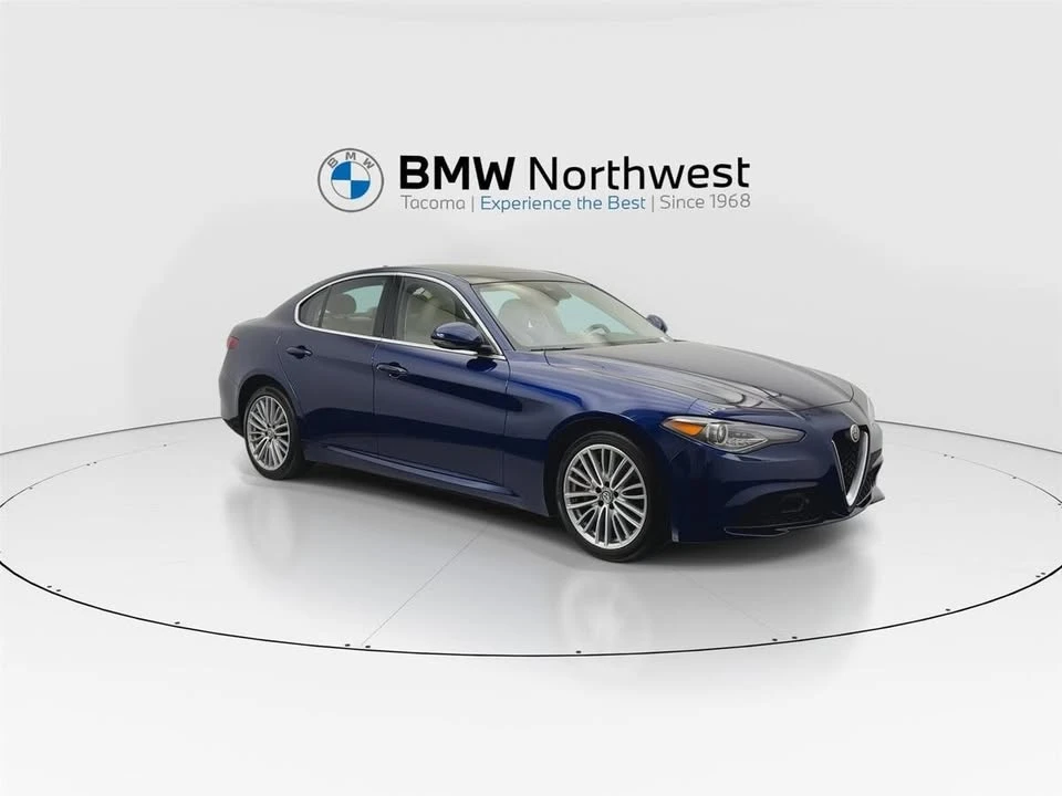 2018 Alfa Romeo Giulia - Image 6 of 20