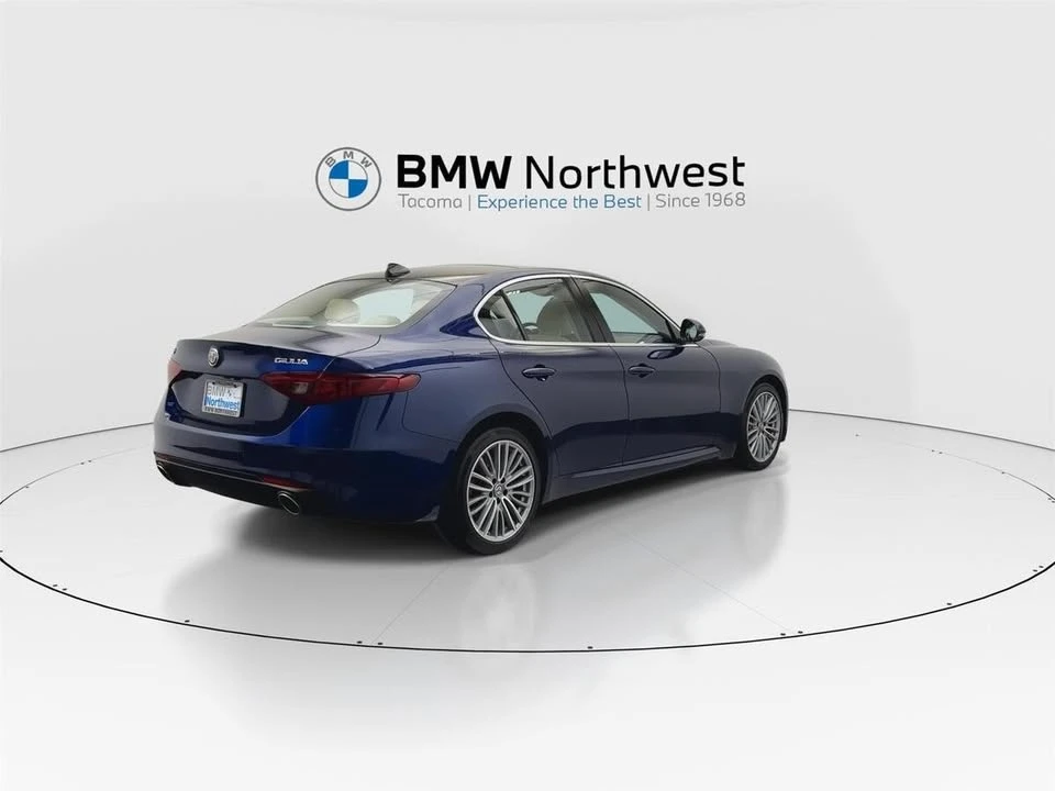 2018 Alfa Romeo Giulia - Image 3 of 20