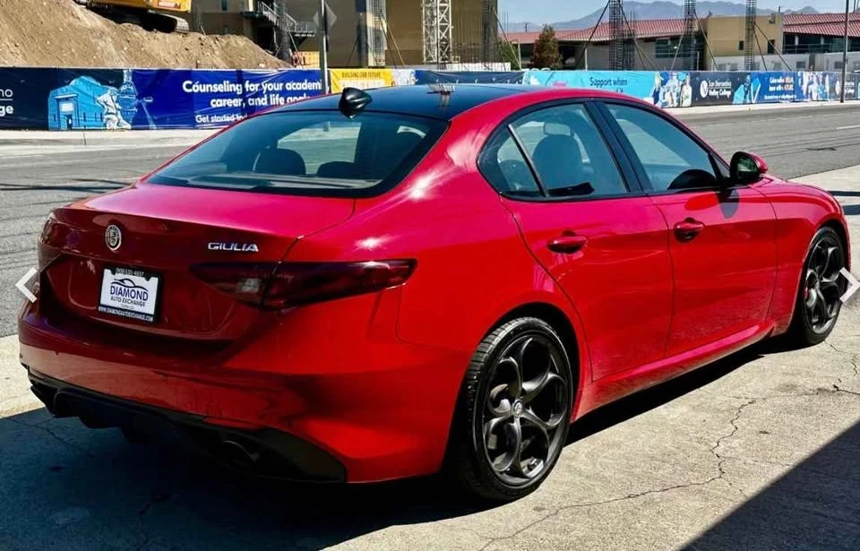 2018 Alfa Romeo Giulia - Image 4 of 7