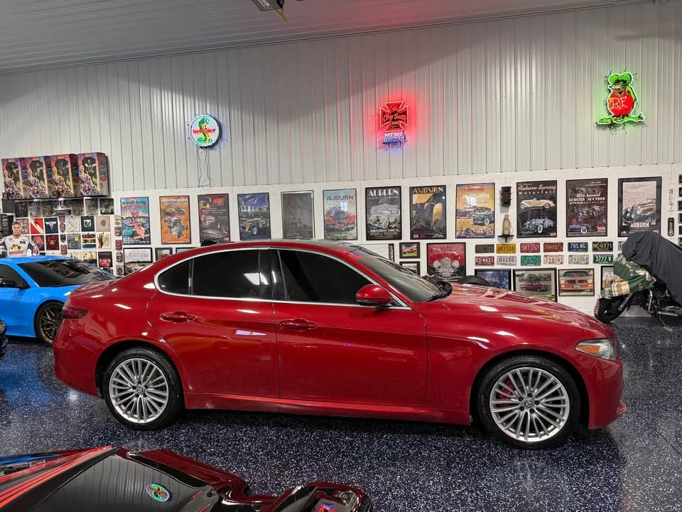 2018 Alfa Romeo Giulia - Image 2 of 16