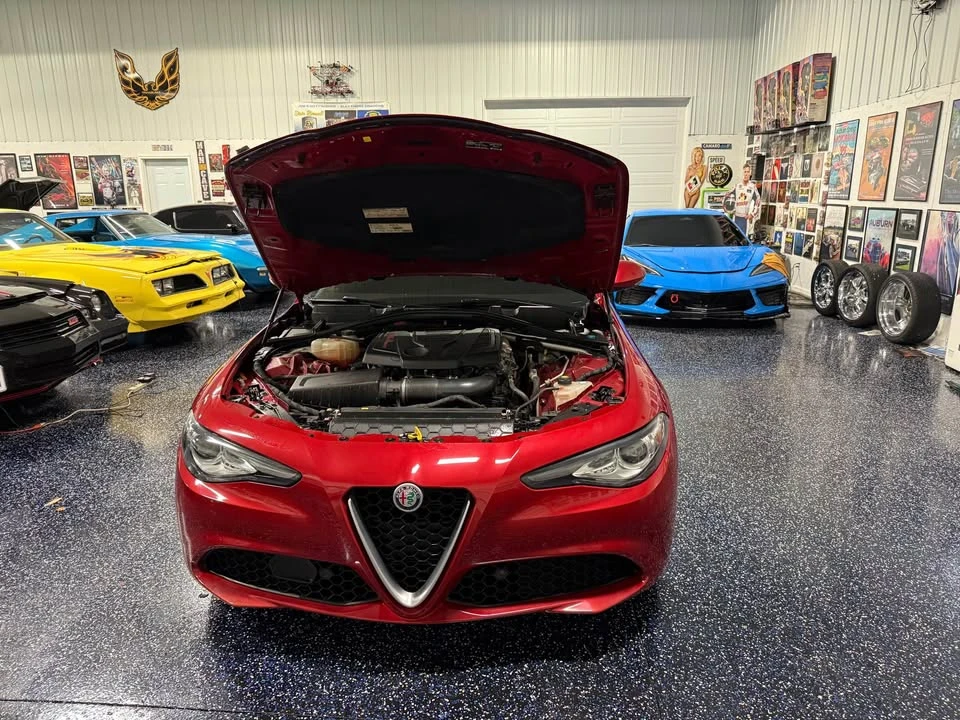 2018 Alfa Romeo Giulia - Image 6 of 16