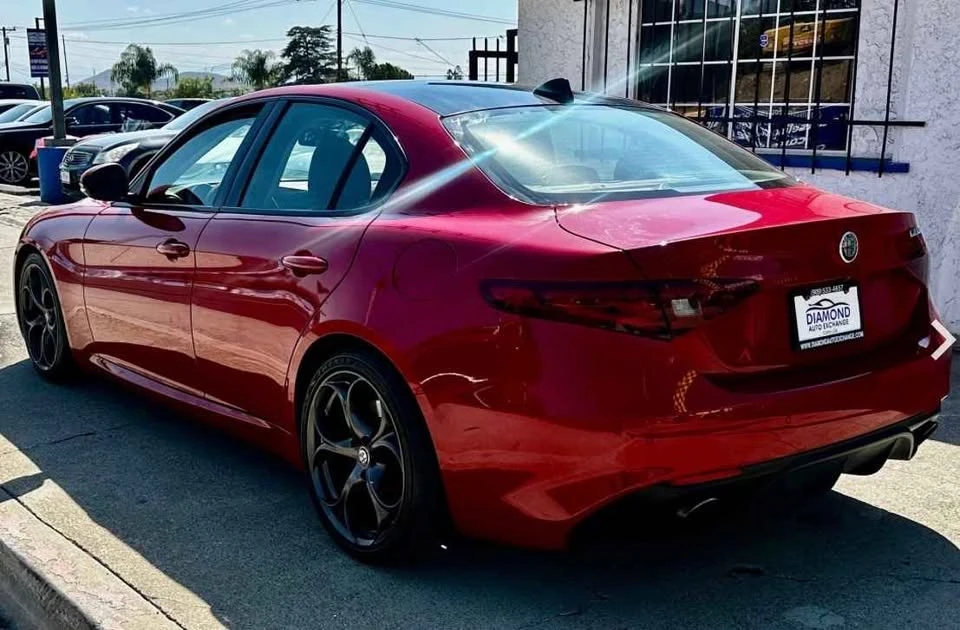 2018 Alfa Romeo Giulia - Image 5 of 7