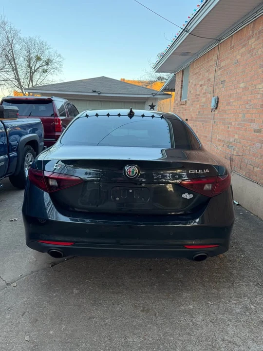 2018 Alfa Romeo Giulia - Image 2 of 4