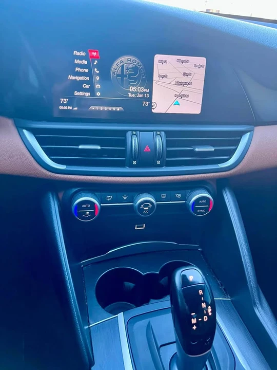 2018 Alfa Romeo Giulia - Image 12 of 13