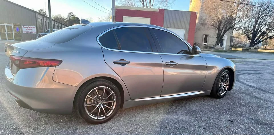 2018 Alfa Romeo Giulia - Image 2 of 13