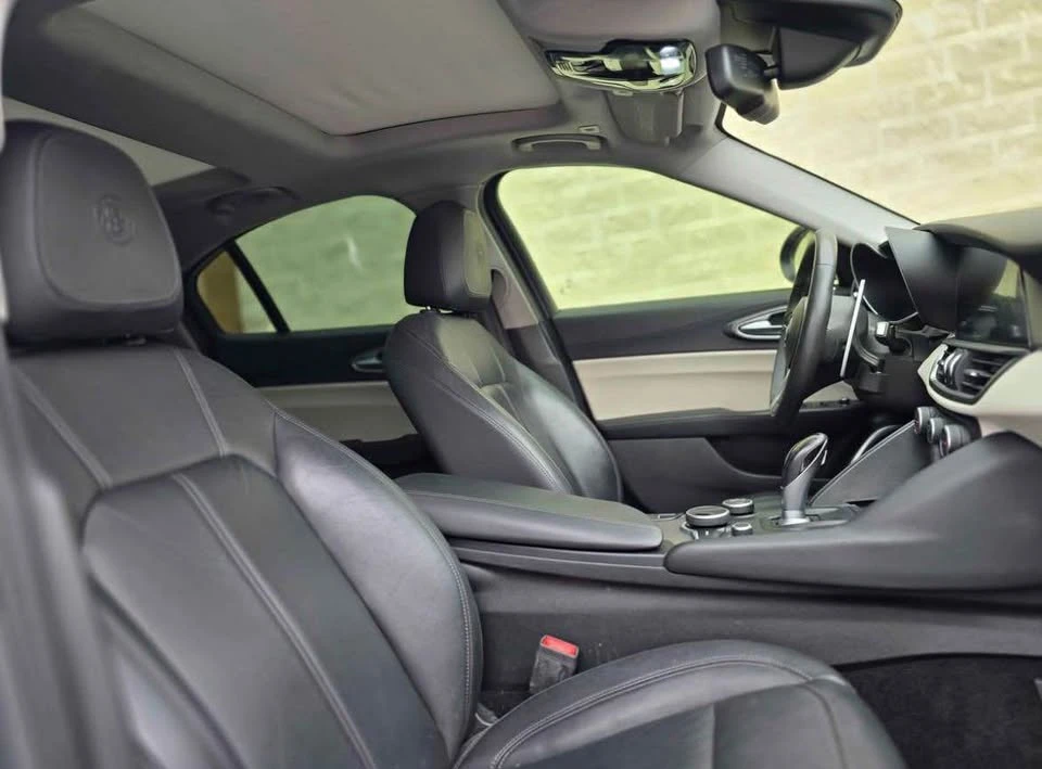 2018 Alfa Romeo Giulia - Image 3 of 7