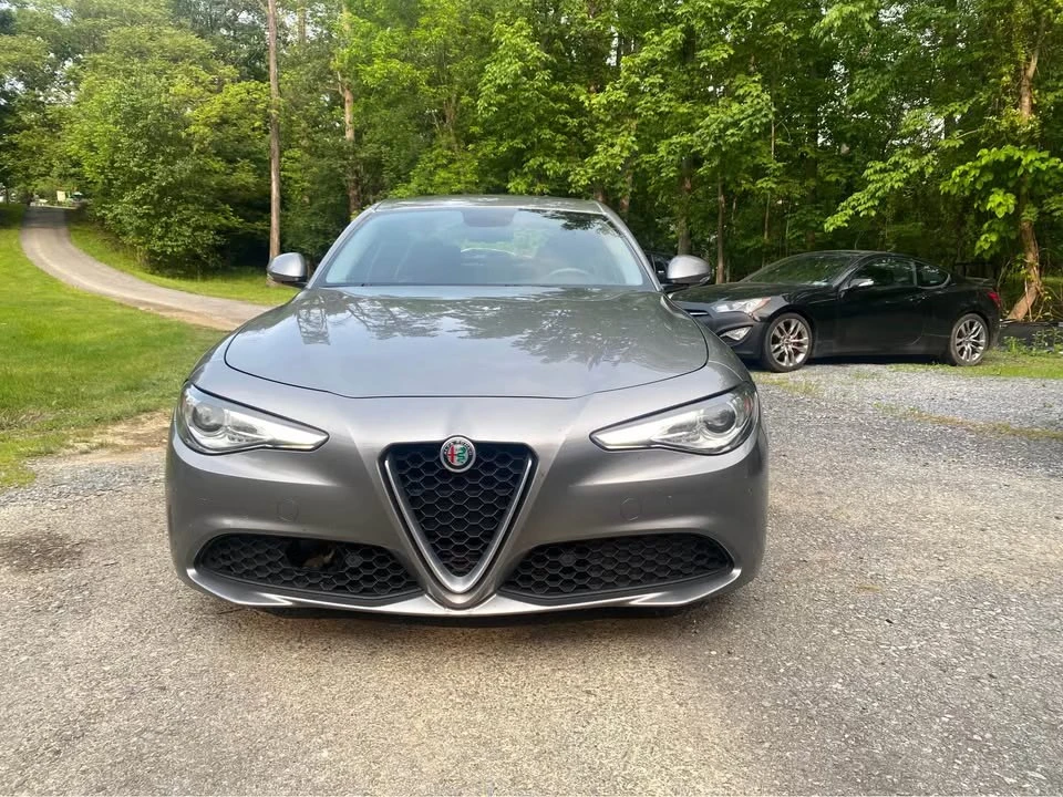 2018 Alfa Romeo Giulia - Image 2 of 13