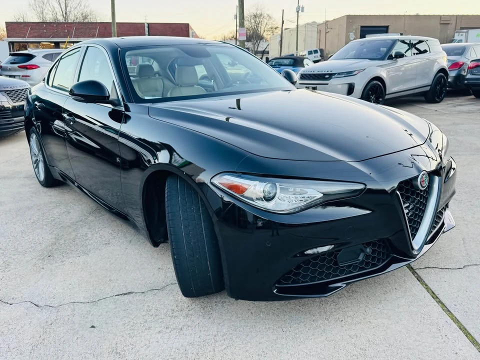 2018 Alfa Romeo Giulia - Image 7 of 20