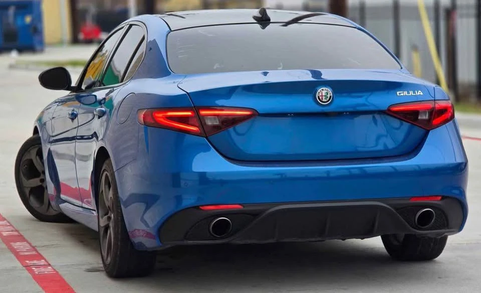2018 Alfa Romeo Giulia - Image 6 of 7