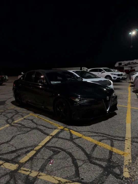 2018 Alfa Romeo Giulia - Image 5 of 5