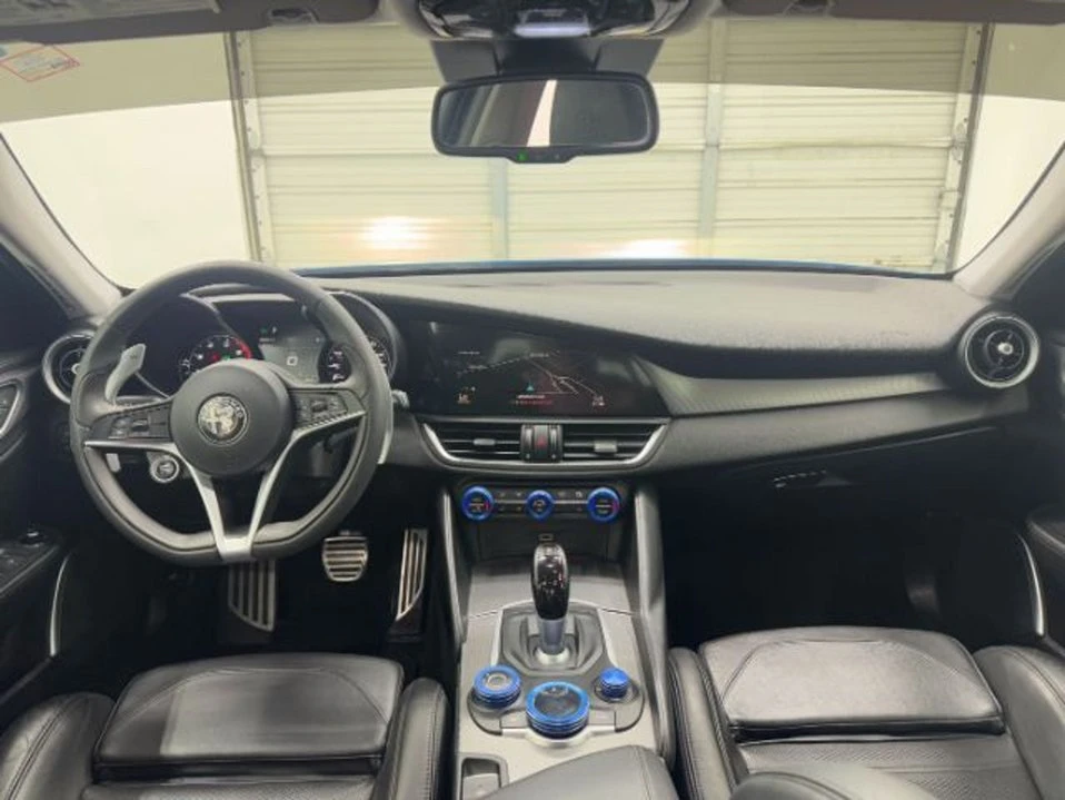 2018 Alfa Romeo Giulia - Image 3 of 19