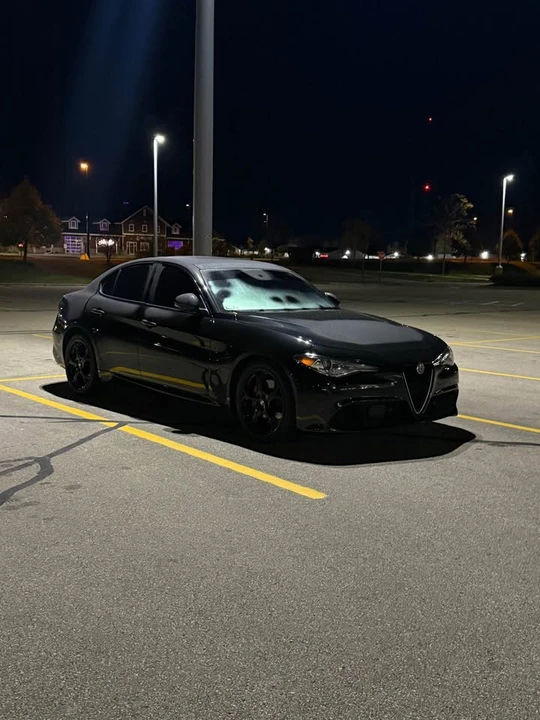 2018 Alfa Romeo Giulia - Image 4 of 5