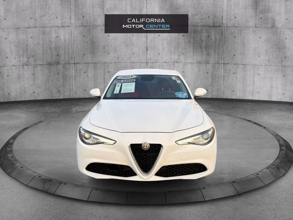 2018 Alfa Romeo Giulia - Image 2 of 20
