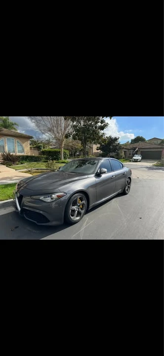 2018 Alfa Romeo Giulia - Image 2 of 5