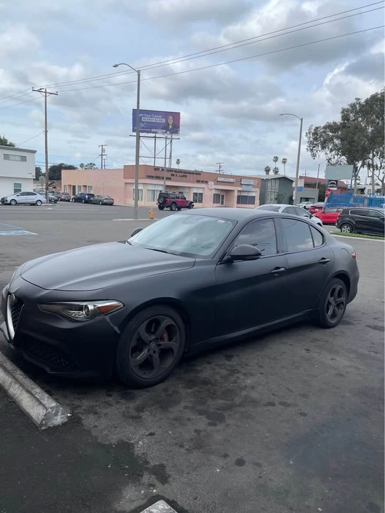 2018 Alfa Romeo Giulia - Image 2 of 9