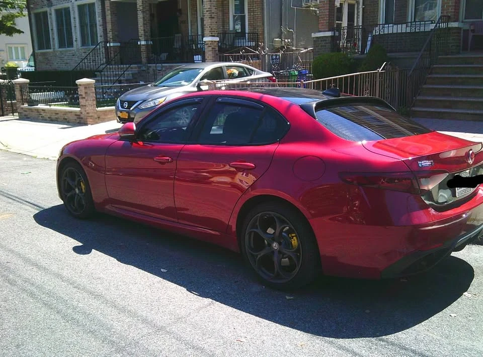 2018 Alfa Romeo Giulia - Image 4 of 10