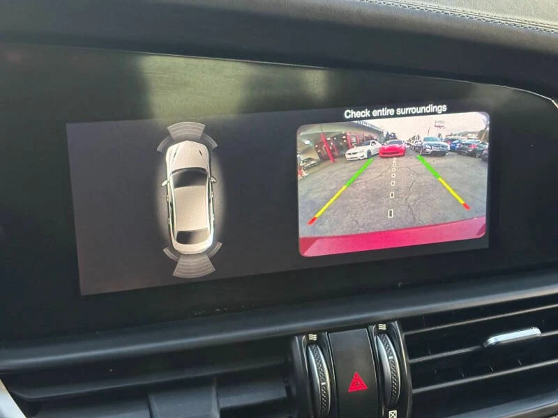 2018 Alfa Romeo Giulia - Image 13 of 20